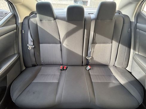 Used 2025 Nissan Sentra SV image 43