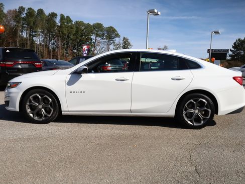 Used 2024 Chevrolet Malibu LT image 4