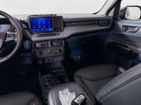 Used 2023 Ford Maverick Lariat w/ Lariat Luxury Package image 26