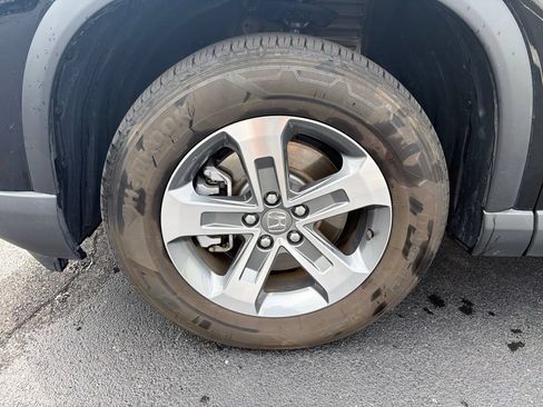Used 2024 Honda Pilot EX-L image 10