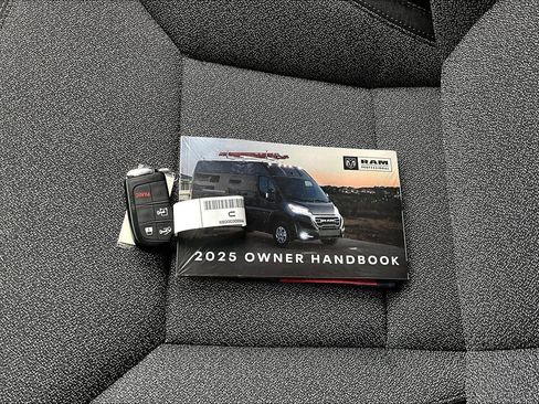 Used 2025 RAM ProMaster 2500 image 11