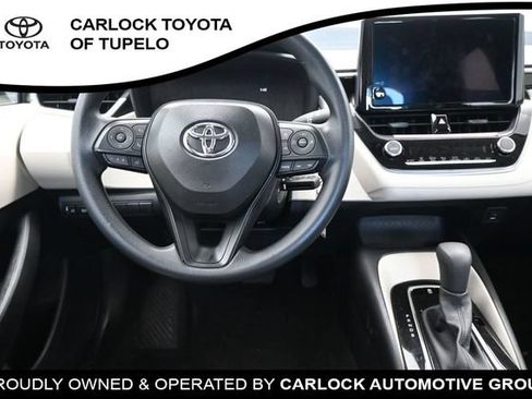 Used 2026 Toyota Corolla LE FWD image 30