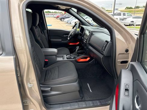 Used 2024 Nissan Frontier Pro-X w/ Technology Package RWD image 13