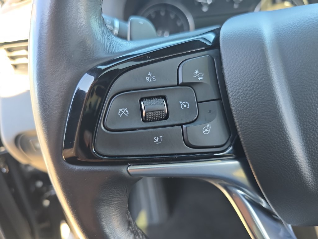 Used 2024 Buick Enclave Essence w/ Experience Buick Package AWD/4WD image 18