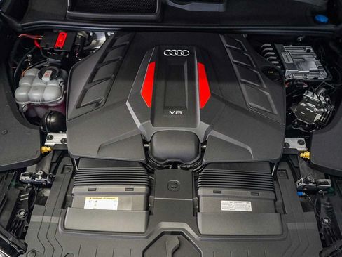 New 2026 Audi SQ8 Premium Plus AWD/4WD image 26