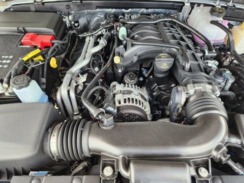 New 2026 Jeep Gladiator Sport AWD/4WD image 26