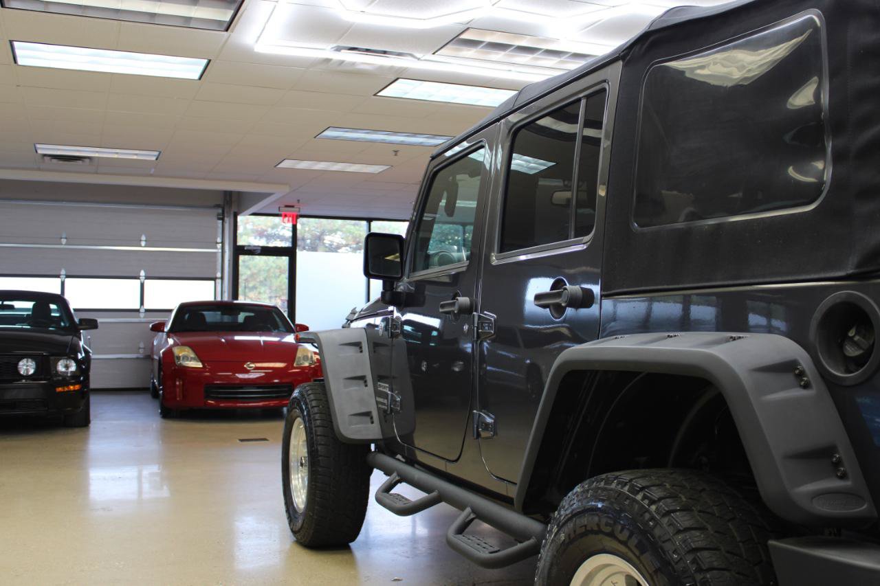 Used 2018 Jeep Wrangler Unlimited Sport S AWD/4WD image 20