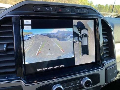 Used 2022 Ford F250 Lariat w/ Black Appearance Package image 24