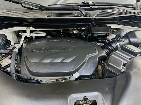 Used 2022 Honda Pilot Sport image 34