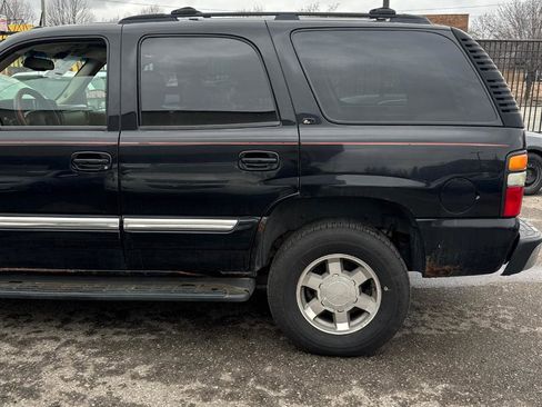 Used 2005 GMC Yukon SLT w/ SLT Preferred Equipment Group image 12