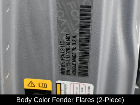 Certified 2024 Jeep Gladiator Sport image 17