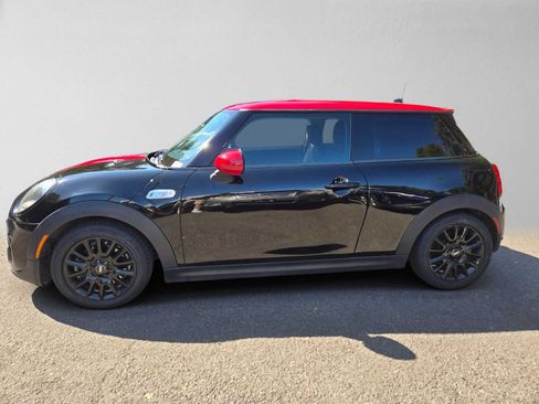 Used 2019 MINI Cooper S FWD image 6