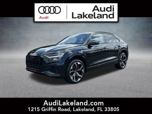 Used 2023 Audi SQ8 Prestige AWD/4WD image 1