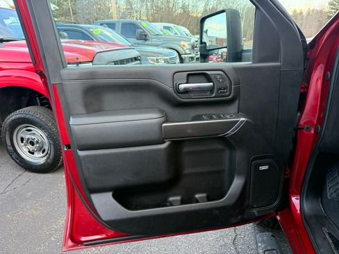 Used 2022 GMC Sierra 2500 AT4 w/ AT4 Premium Plus Package image 30