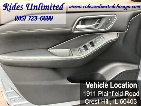 Used 2023 Nissan Rogue Platinum w/ Platinum Premium Package image 13