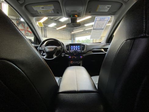 Used 2023 GMC Terrain AT4 image 19