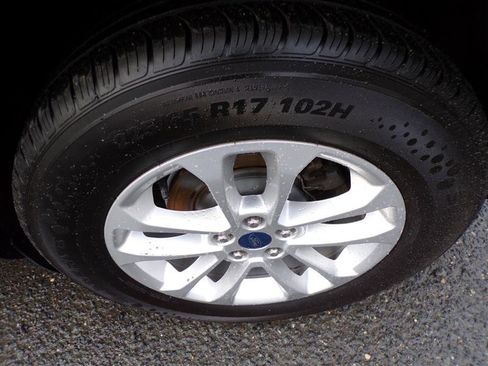 Used 2020 Ford Escape SE image 46