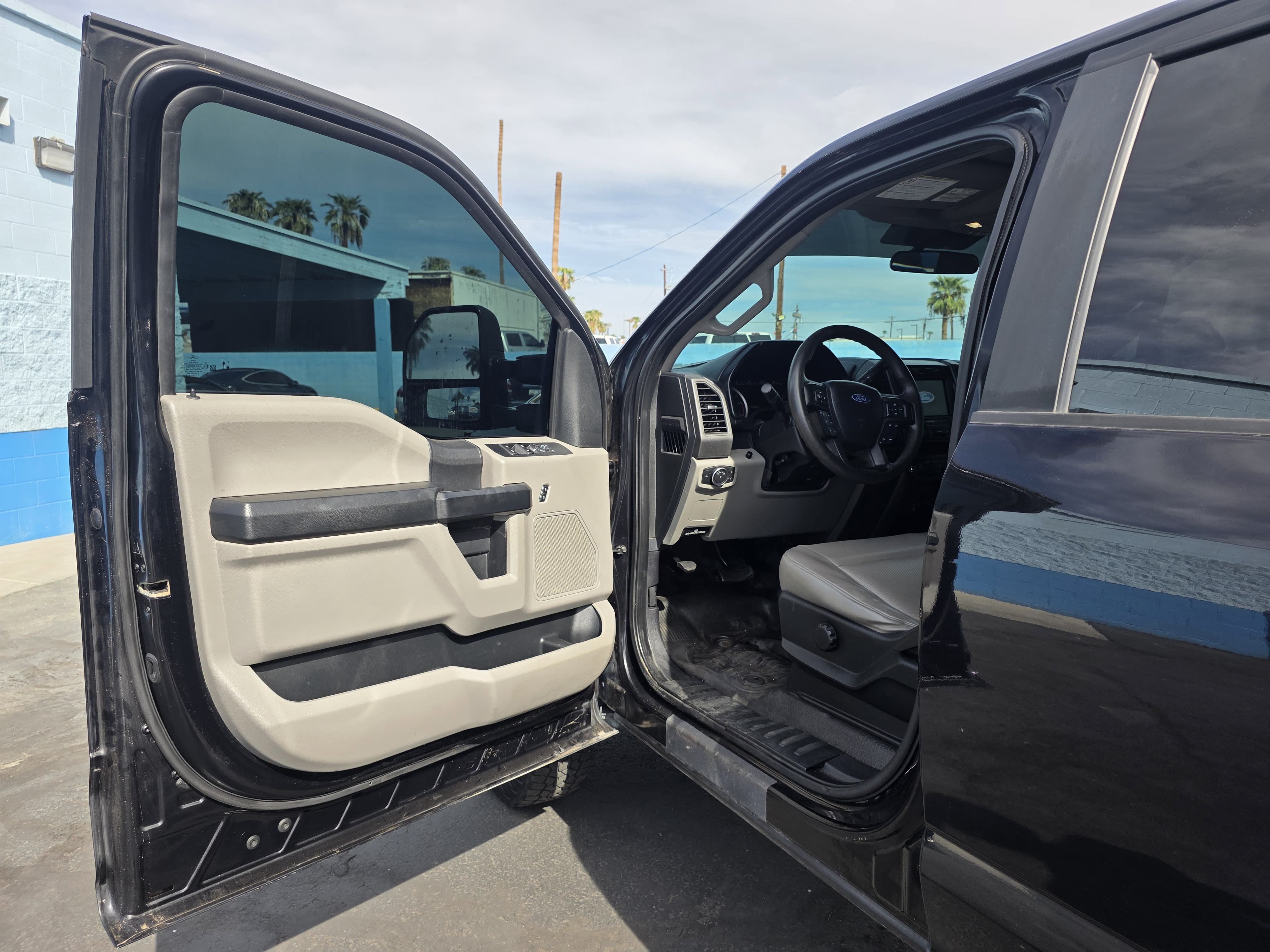 Used 2020 Ford F350 XL w/ Power Equipment Group AWD/4WD image 9