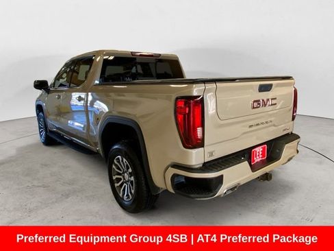 Used 2022 GMC Sierra 1500 AT4 w/ AT4 Preferred Package image 3