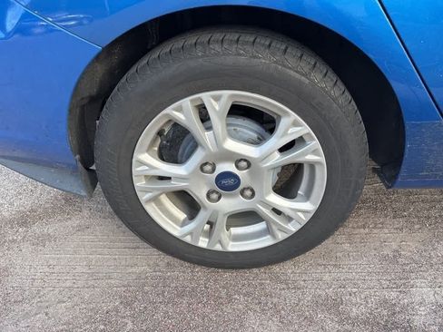 Used 2011 Ford Fiesta SE w/ 201A Rapid Spec Order Code image 6