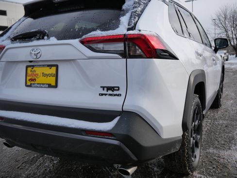 Certified 2022 Toyota RAV4 TRD Off-Road image 18