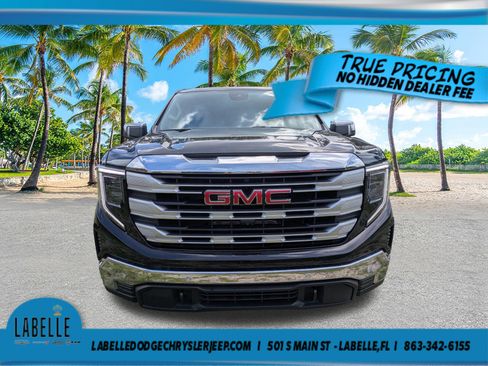 Used 2026 GMC Sierra 1500 SLE w/ Preferred Package AWD/4WD image 9