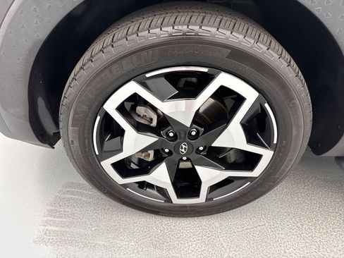 Used 2022 Hyundai Santa Cruz Limited AWD/4WD image 4
