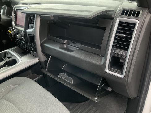 Used 2024 RAM 1500 Warlock AWD/4WD image 28
