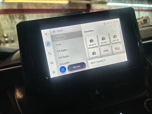 Used 2024 Toyota Corolla SE image 22