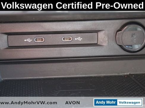 Used 2023 Volkswagen Tiguan SE w/ Panoramic Sunroof Package AWD/4WD image 37