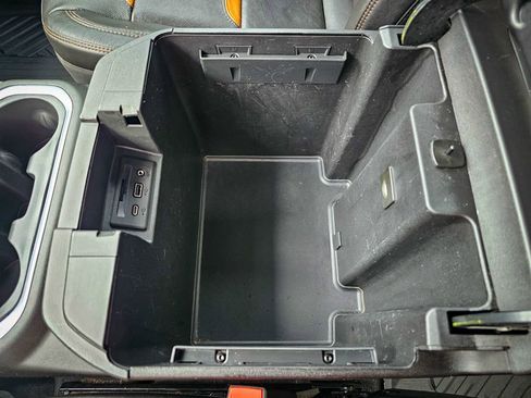 Used 2020 GMC Sierra 2500 AT4 w/ AT4 Premium Package image 33