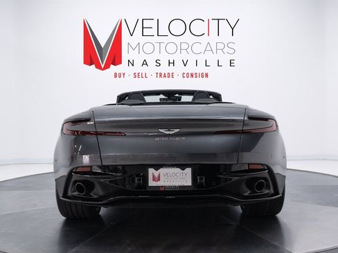 Used 2019 Aston Martin DB11 Volante image 19