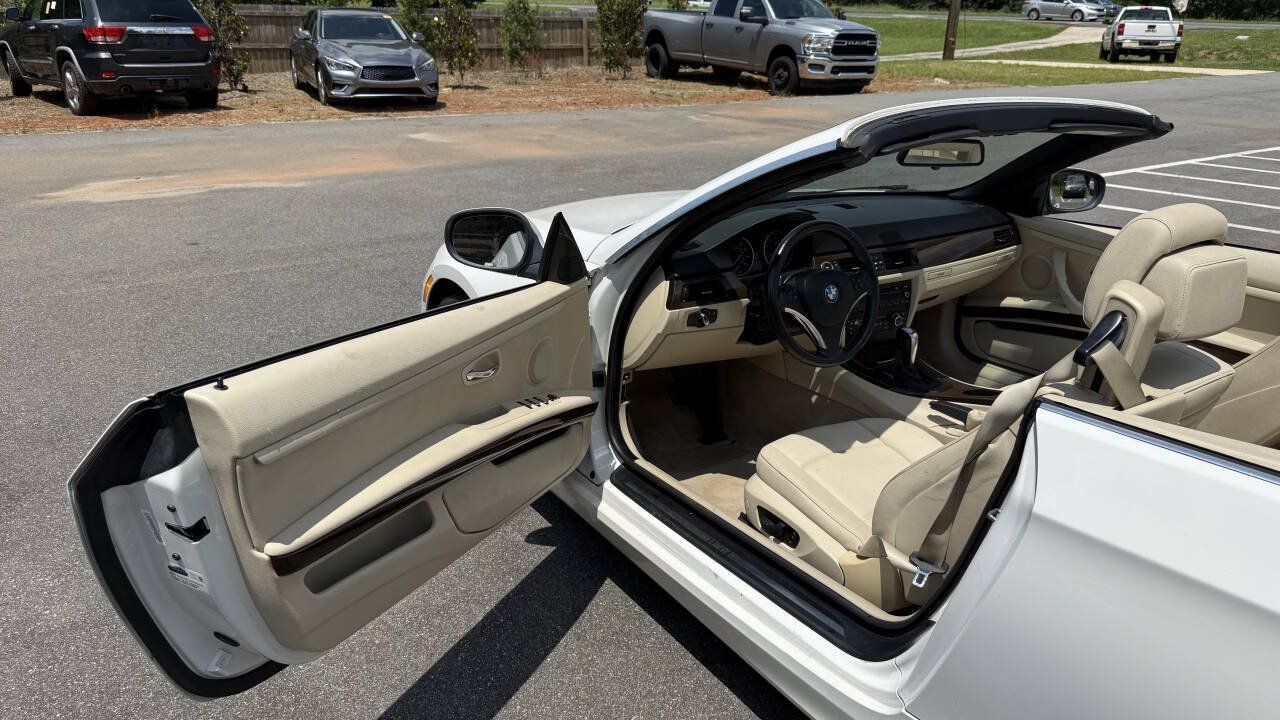 Used 2013 BMW 328i Convertible RWD image 13