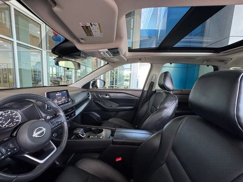 Used 2023 Nissan Rogue SV w/ SV Premium B Package FWD image 20