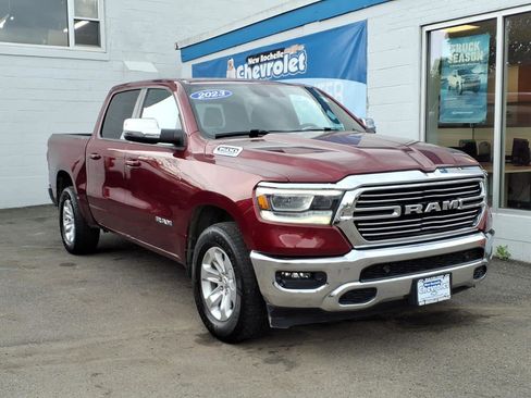 Used 2023 RAM 1500 Laramie AWD/4WD image 1