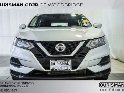 Used 2020 Nissan Rogue Sport S AWD/4WD image 2