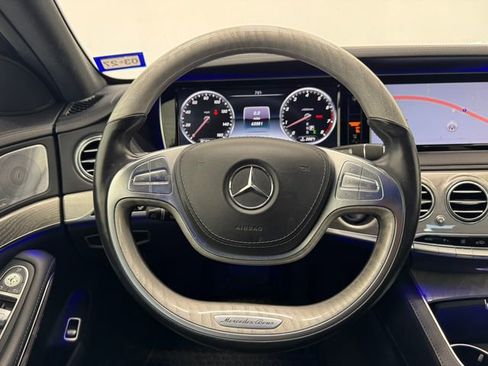 Used 2017 Mercedes-Benz S 550 Sedan image 24