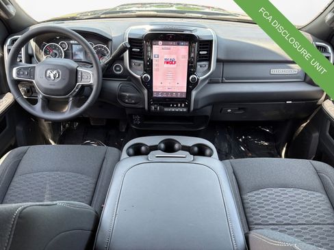 Used 2025 RAM 2500 Big Horn AWD/4WD image 10