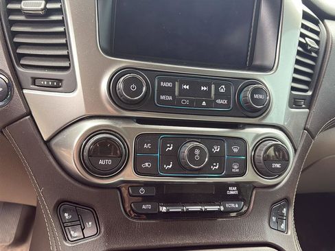 Used 2017 Chevrolet Tahoe Premier AWD/4WD image 12