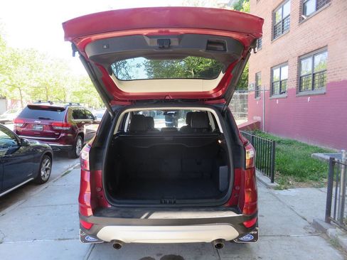 Used 2018 Ford Escape SEL AWD/4WD image 25