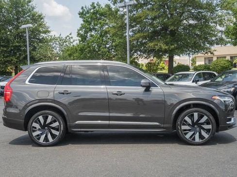 Used 2023 Volvo XC90 T8 Ultimate w/ Protection Package Premier AWD/4WD image 4