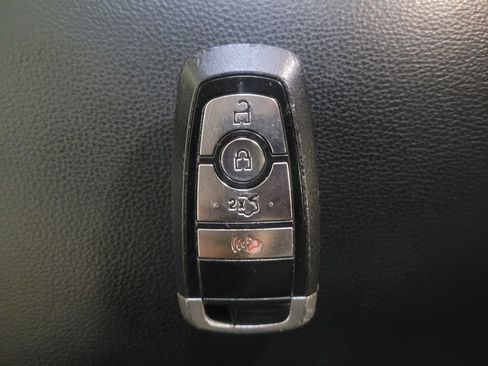 Used 2018 Ford Fusion S image 32