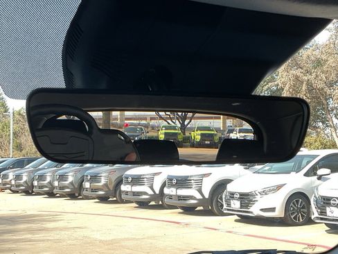 Used 2025 Kia Seltos S image 28