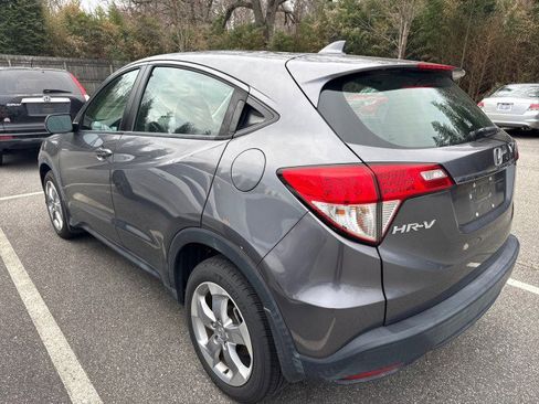 Certified 2021 Honda HR-V LX image 3
