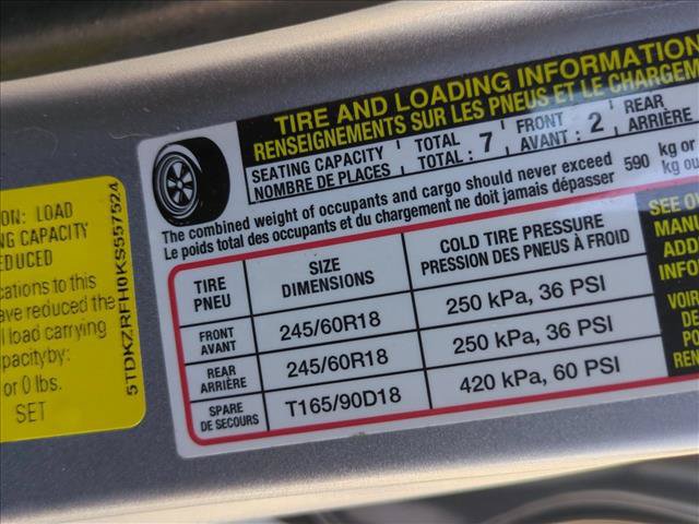 Used 2019 Toyota Highlander XLE FWD image 14
