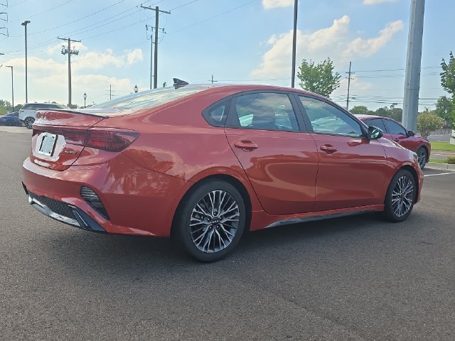 Used 2023 Kia Forte GT-Line w/ GT-Line Premium Package FWD image 6