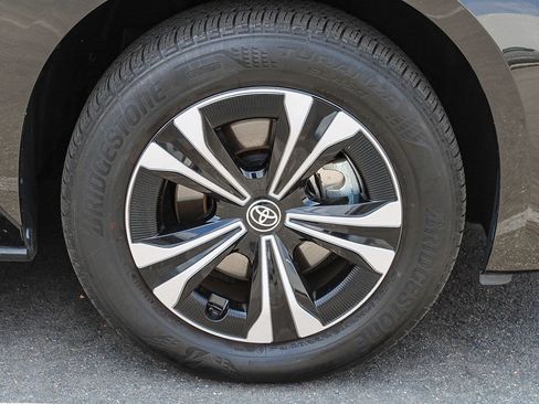 Used 2023 Toyota bZ4X FWD w/ Weather Package image 15