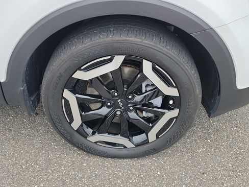 Certified 2025 Kia Telluride S image 43