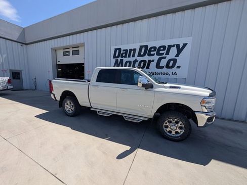Used 2024 RAM 2500 Laramie w/ Towing Technology Group AWD/4WD image 20
