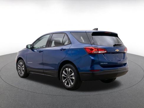 Used 2025 Chevrolet Equinox LT FWD image 5